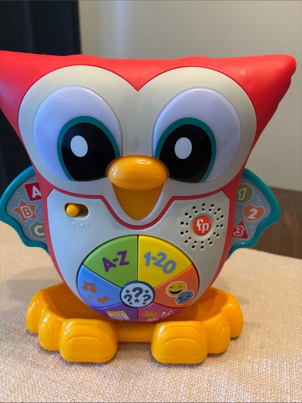 Fisher-Price Linkimals light up and learn interactive owl.